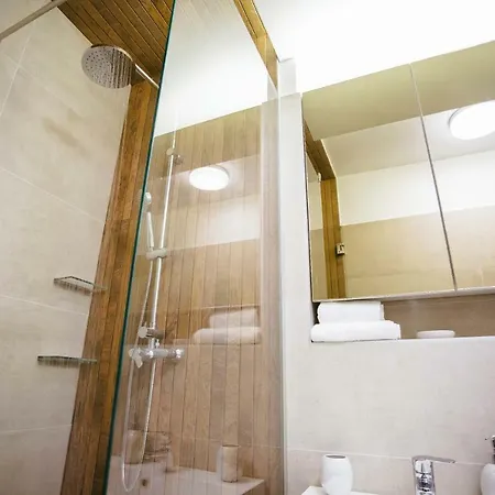 Briana Luxury * Kluż-Napoka