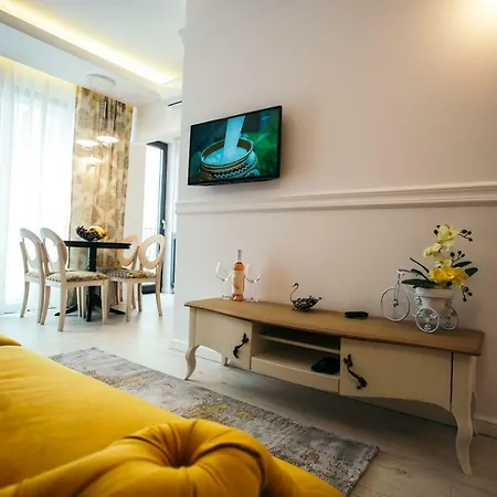 아파트 Briana Luxury